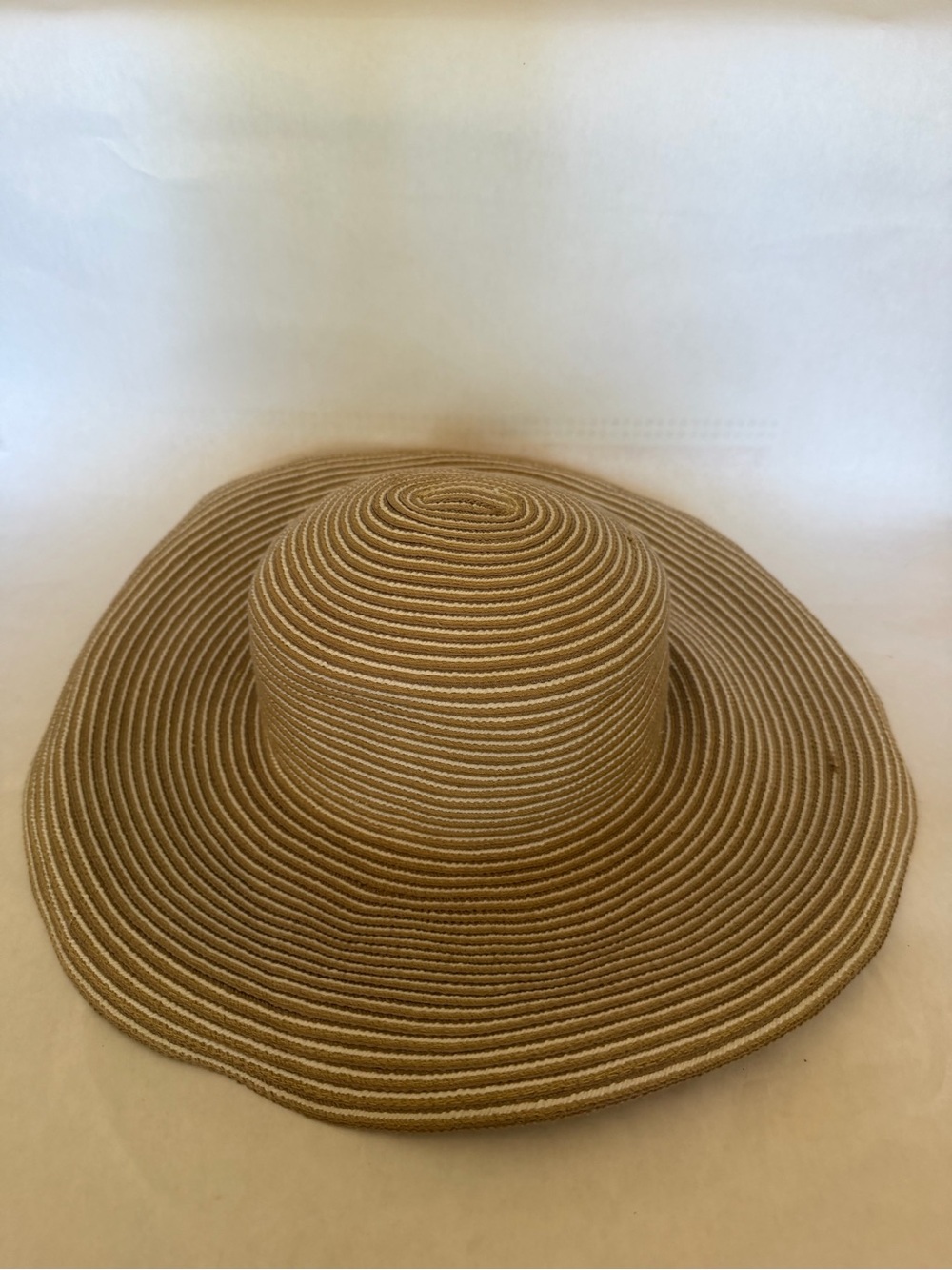 Sloggers Wide Brim Straw Sun Hat - Beige and Natural
